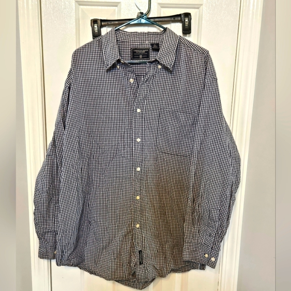 Mens American Eagle striped button down shirt size XL